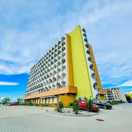 Sky View Apartment Siofok